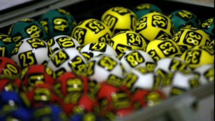 Loto 6/49: iată numerele extrase